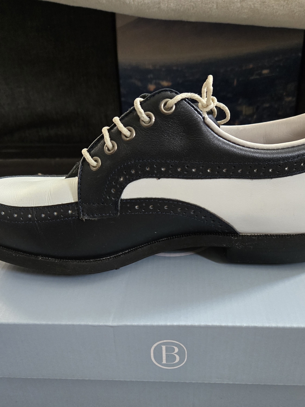 Footjoy Women's Two-Tone Black and White Leather Shoes Size US 7.5 - Picture 8 of 10